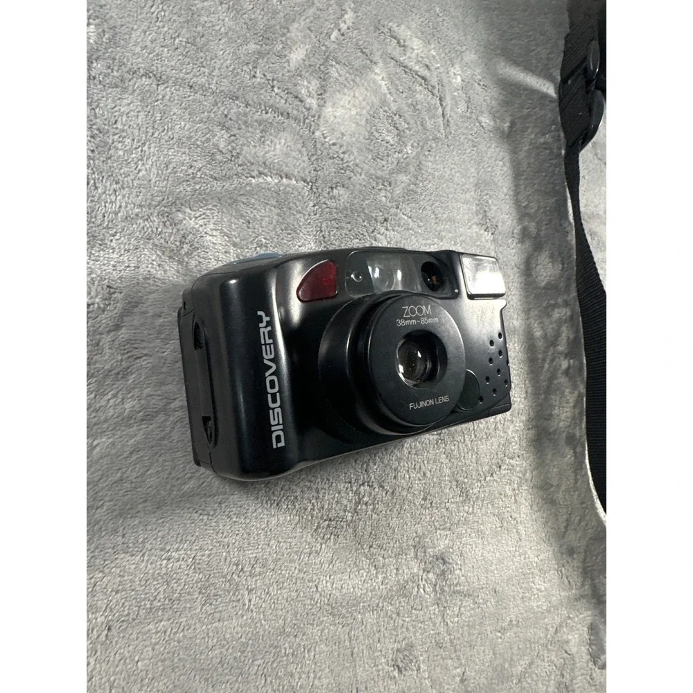 Fuji Discovery 900 Zoom Plus Date 35mm Film Camera Fujinon 38-85mm Lens